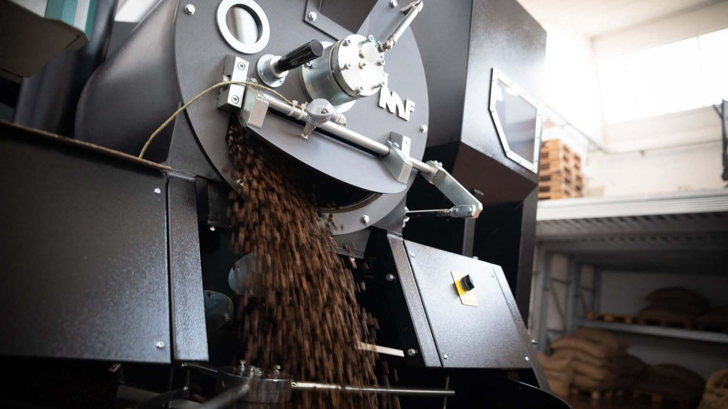 Torrefazione Artigianale: L'Arte del Caffè