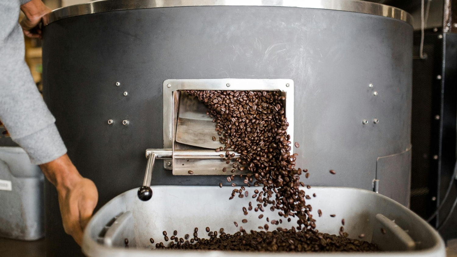 Torrefazione Artigianale: L'Arte del Caffè